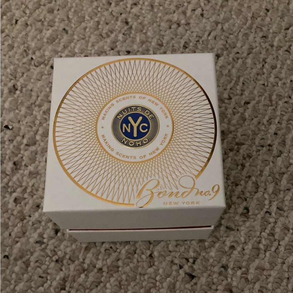 New, never used Nuits De Noho NYC Bond No. 9 Making Scents of New York candle.